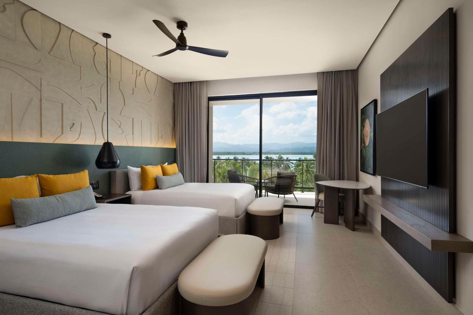 Zemi Miches Punta Cana All-Inclusive Resort, Curio By Hilton Exterior photo