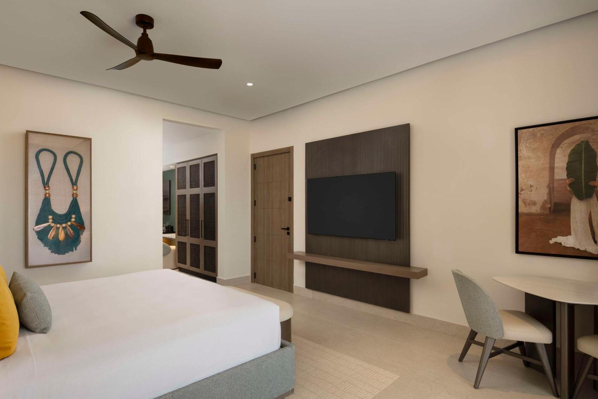 Zemi Miches Punta Cana All-Inclusive Resort, Curio By Hilton Exterior photo