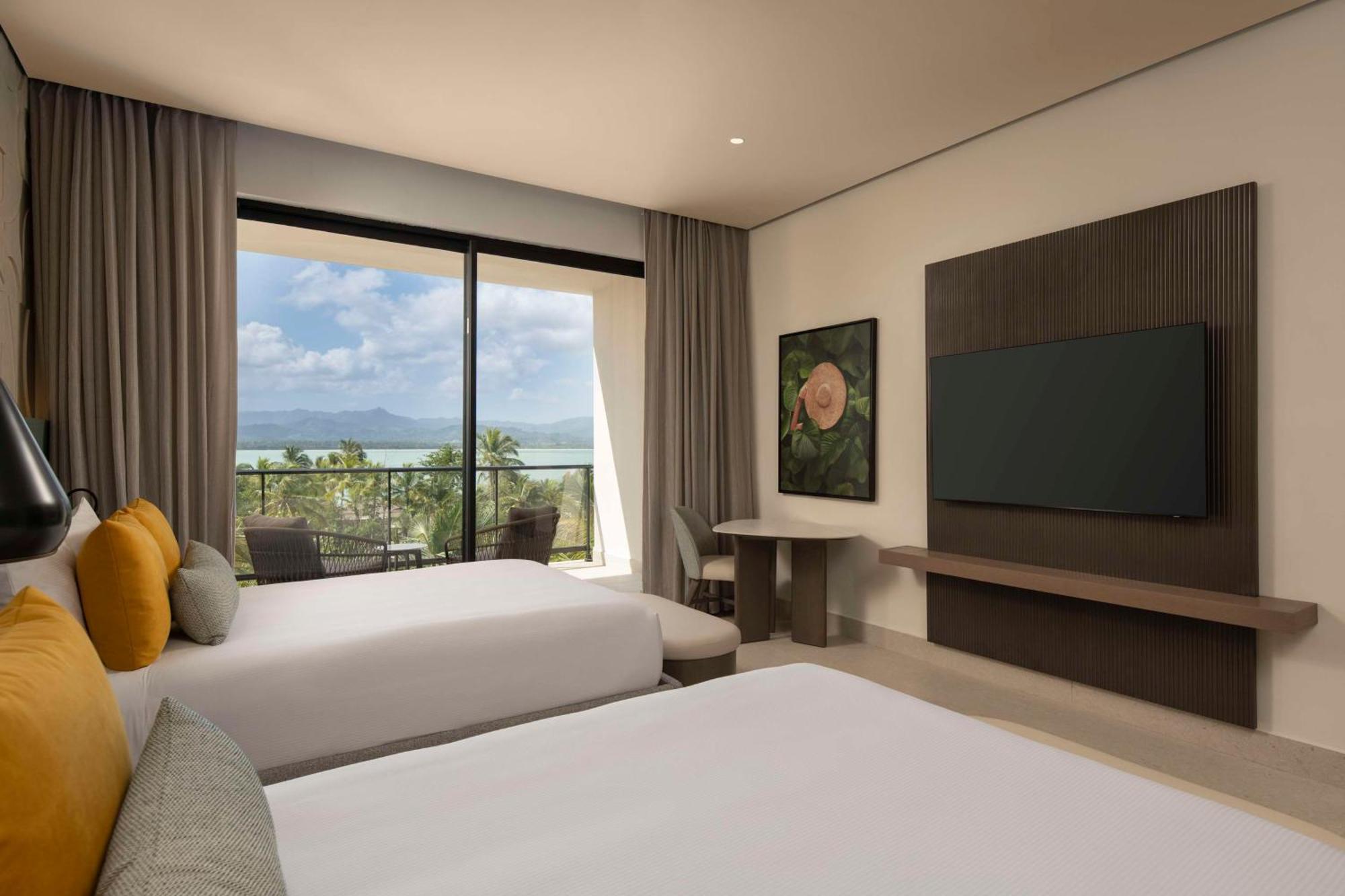 Zemi Miches Punta Cana All-Inclusive Resort, Curio By Hilton Exterior photo