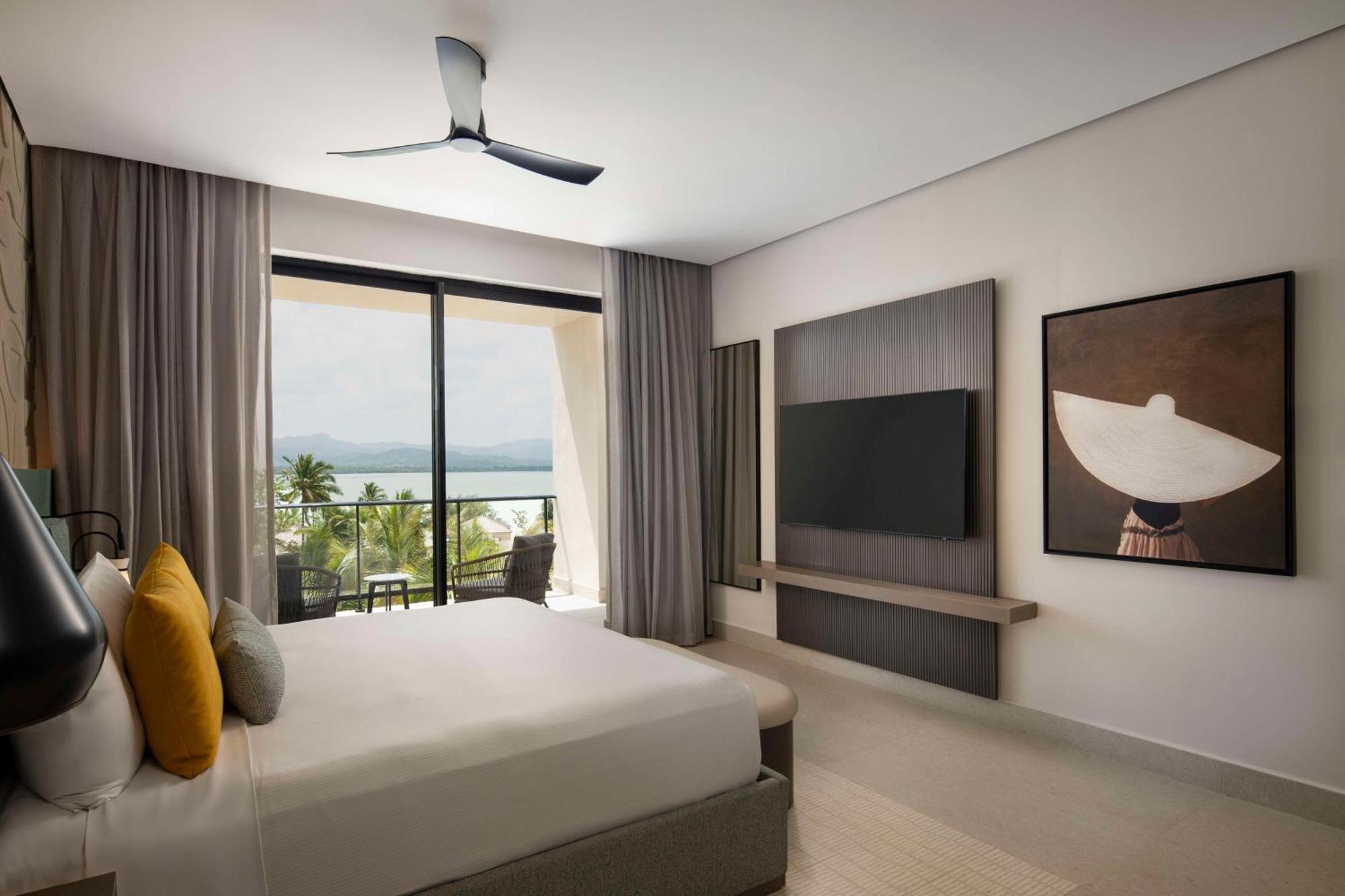 Zemi Miches Punta Cana All-Inclusive Resort, Curio By Hilton Exterior photo