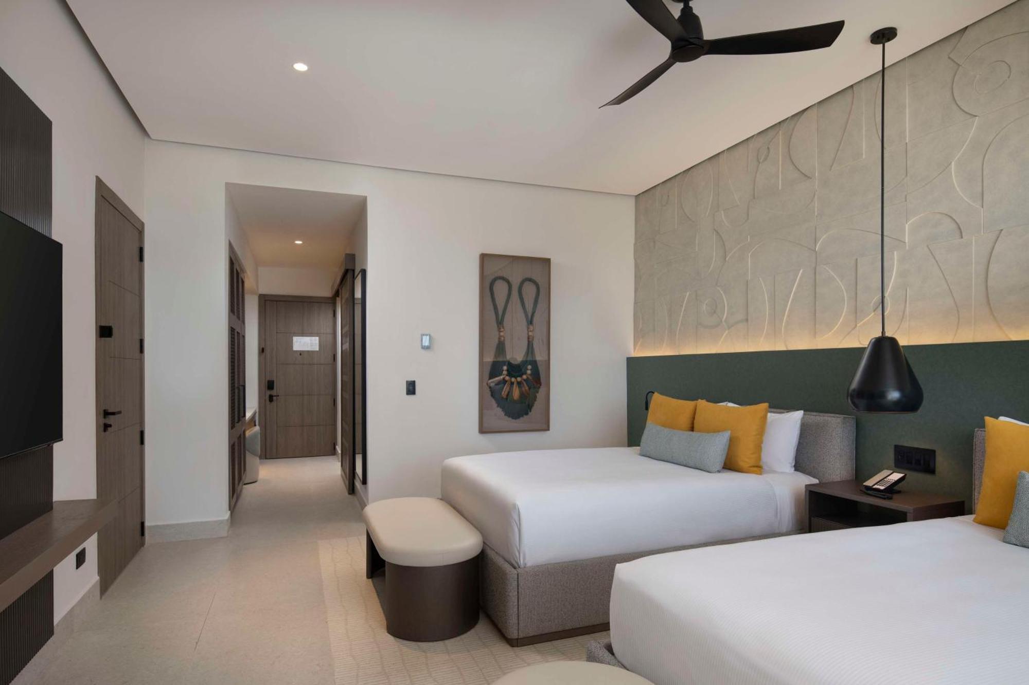 Zemi Miches Punta Cana All-Inclusive Resort, Curio By Hilton Exterior photo